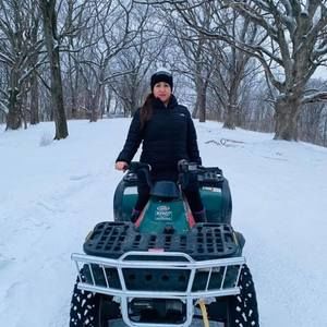 Meet your Posher, Veronica